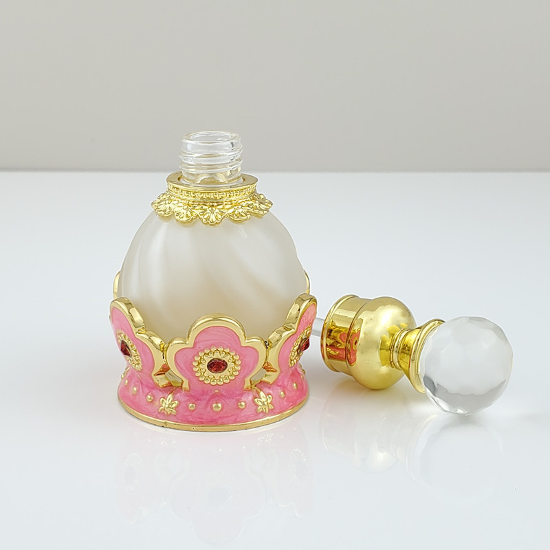 Bottiglia di profumo riutilizz - Home Fragrance Dubai recensione e prezzo